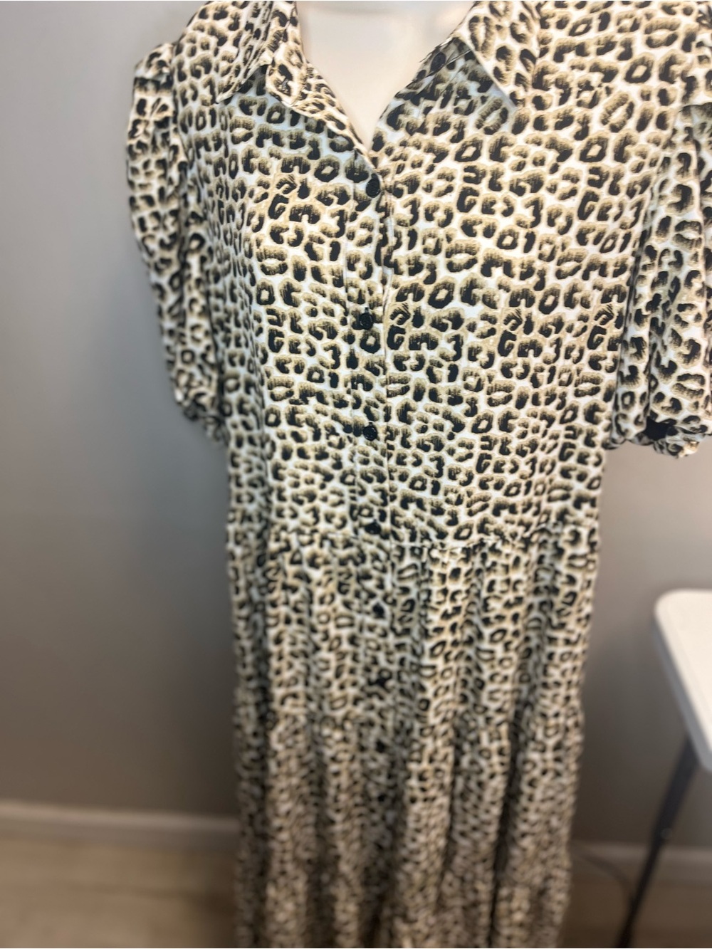 Charles Henry cream puff sleeve midi sundress